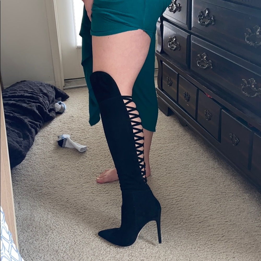 Aldo Knee high stilettos 8.5